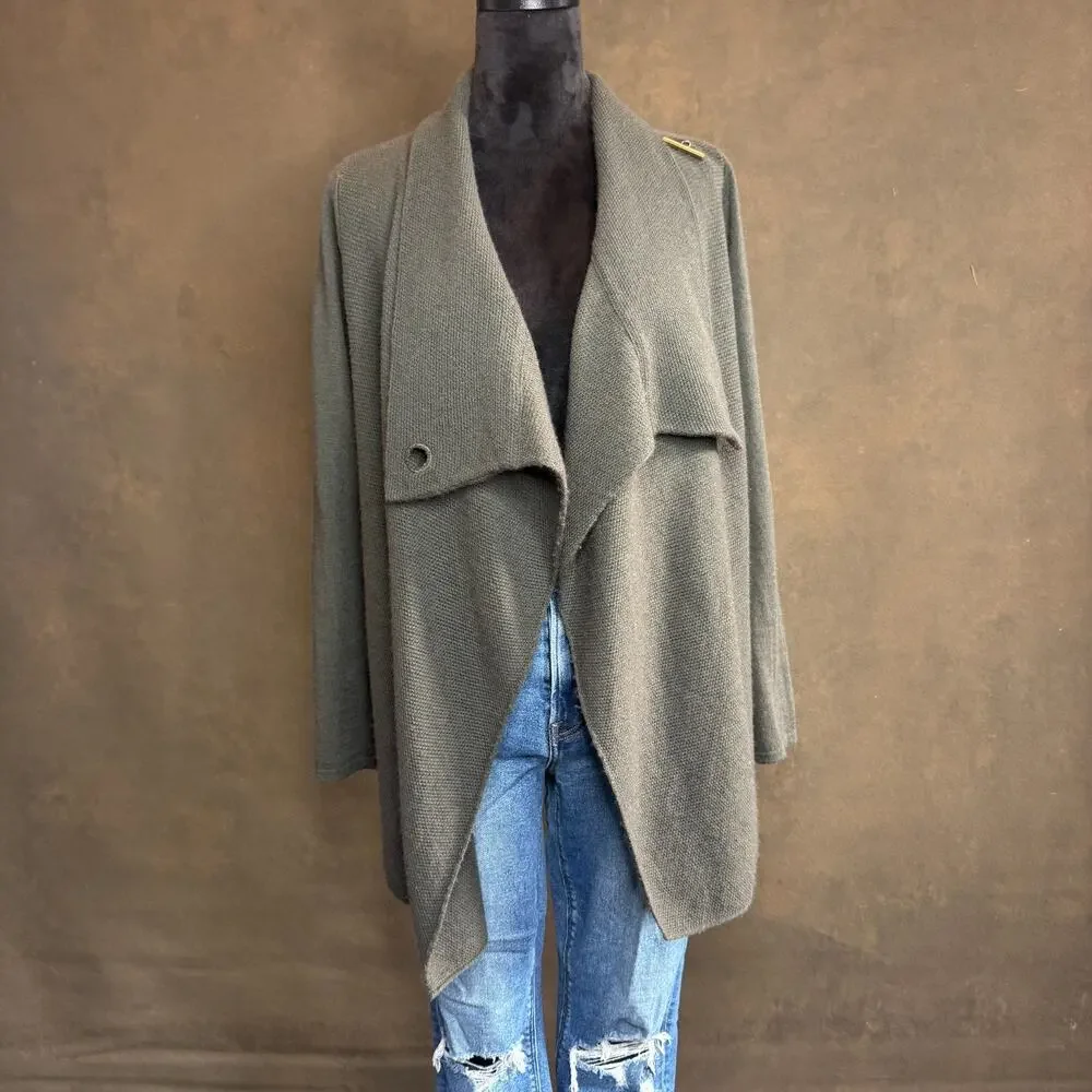 Tahari Merino Wool Blend Asymmetrical Sweater Tunic Olive Green Women’s S - Picture 9 of 12